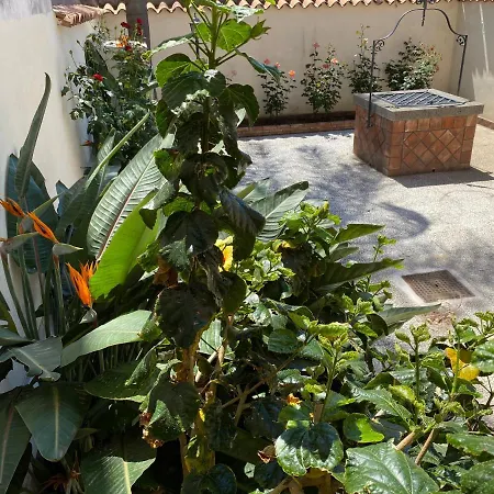 Torre Archirafi Vacanze * Riposto