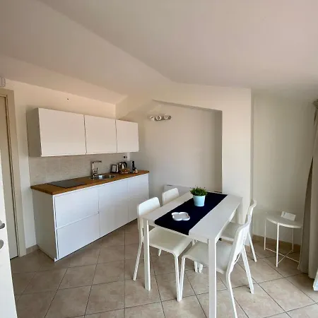 Torre Archirafi Vacanze Дом отдыха *