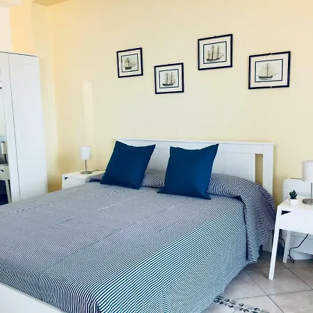 Holiday home Torre Archirafi Vacanze *