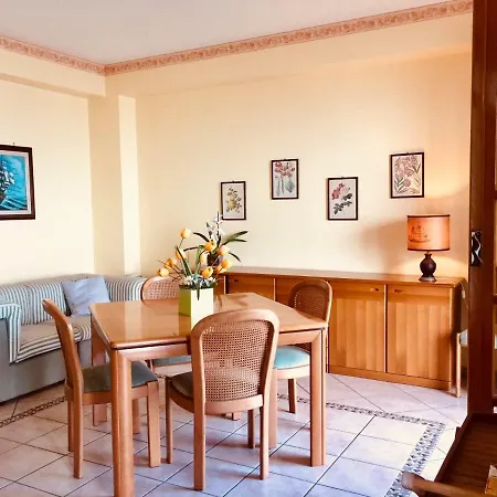 Holiday home Torre Archirafi Vacanze